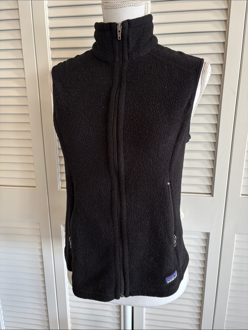 Patagonia Synchilla Vest Women’s Black Fleece Full Zip Gorpcore Jacket Size M